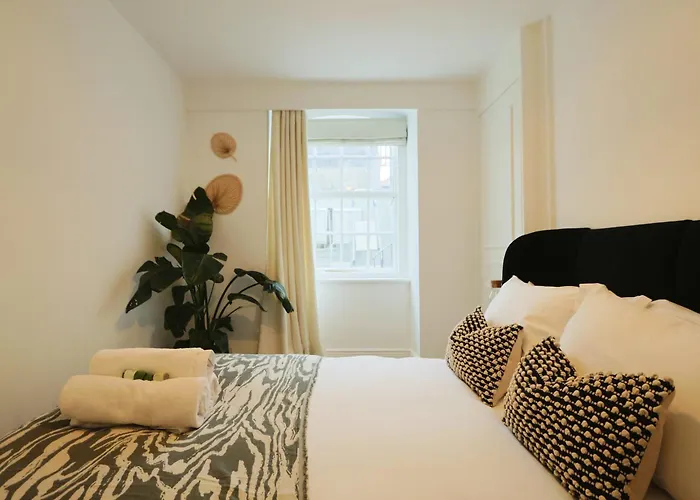 Stylish One Bedroom Flat On Gordon Road Apartman